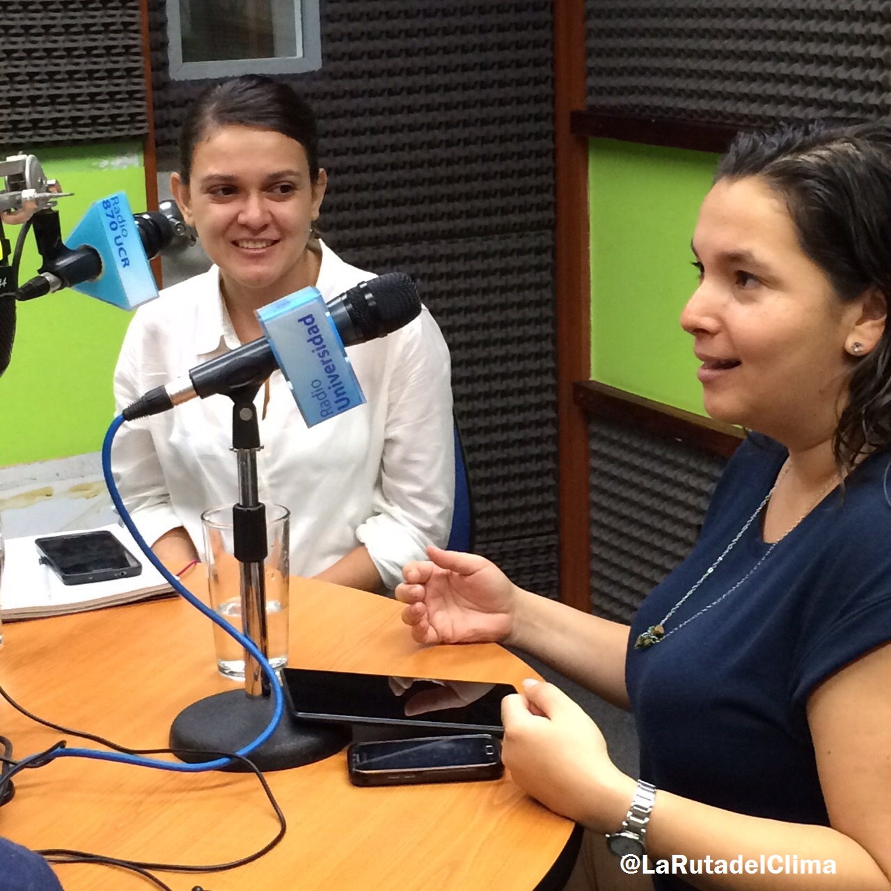 Compañeras de LaRutadelClima durante la entrevista en el programa El Hormiguero de RadioU