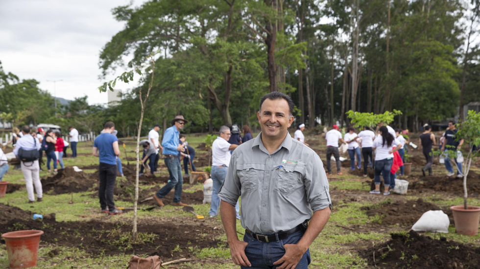 Armando Soto es el coordinador técnico del proyecto de rearborización de La Sabana. Alejandro Gamboa / Grupo Nación