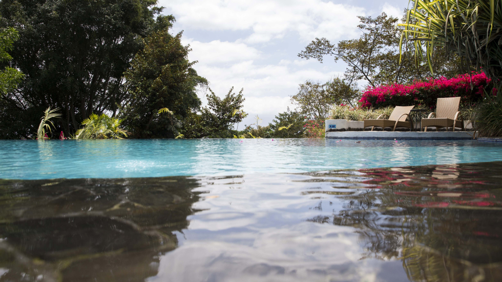 Un sistema de ionización de cobre y plata logra mantener la piscina limpia sin necesidad de químicos. Alejandro Gamboa / Grupo Nación