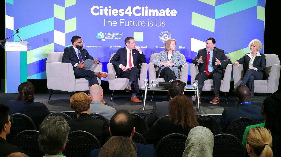 Los alcaldes y alcaldesas que forman parte del C40 se reunieron en el evento Cities4Climate, en el marco de GCAS. Allí dieron a conocer sus compromisos con el fin de incrementar la acción climática. Michelle Soto / LatinClima